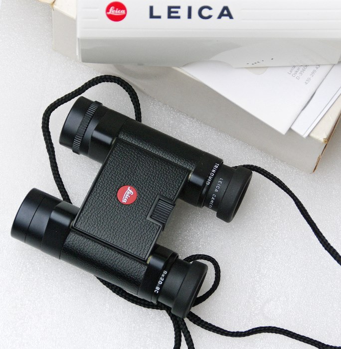 Leica Trinovid 10x20 Fernglas review test