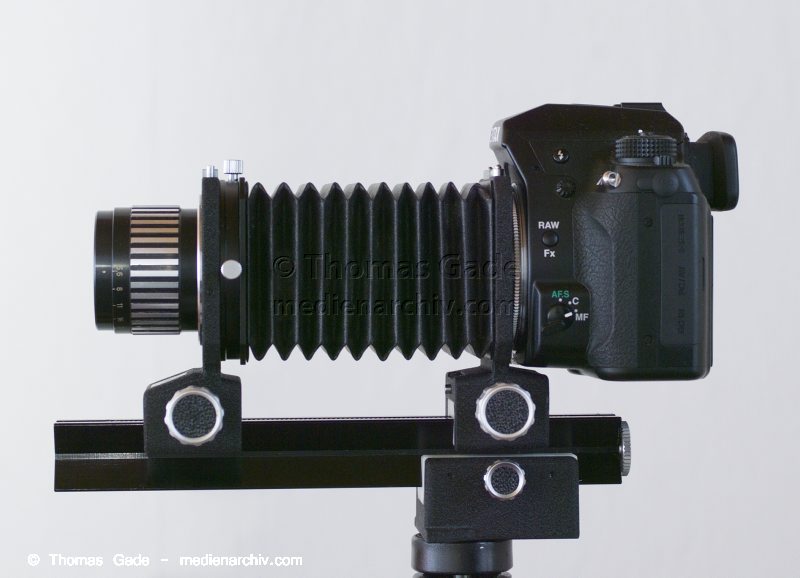Pentax Balgengerät Auto Bellows. Fotografie
Pentax Balgengerät Auto Bellows. Fotografie. Macro. Makro
Schlüsselwörter: Balgengerät;Fotografie;Macro;Makro;Pentax