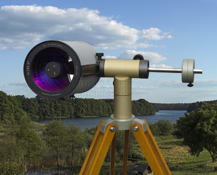 Intes Alter Micro M603 Maksutov auf Ayo Montierung
15. 9. 2013. Intes Alter Micro M603 Maksutov Teleskop auf der azimutalen Montierung Ayo.
Schlüsselwörter: altazimuth mount;Alter;Astronomie;Ayo;azimutale;Fernrohr;Holzstativ;Intes;M603;Maksutov;Micro;Montierung;telescope;Teleskop