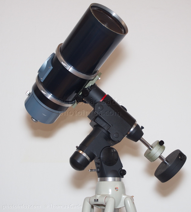 Quantum Q6 auf parallaktischer HEQ5 Montierung
Teleskop. Maksutov. Quantum Q6 auf parallaktischer HEQ5 Montierung. 6 inch bzw. 150mm Öffnung, 2700mm Brennweite.
Schlüsselwörter: 2011;Astronomie;Fernrohr;HEQ5;Maksutov;Montierung;Optik;parallaktische;Quantum O6;telescope;Teleskop