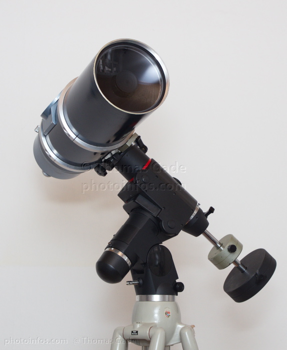 Quantum Q6 auf parallaktischer HEQ5 Montierung
Teleskop. Maksutov. Quantum Q6 auf parallaktischer HEQ5 Montierung. 6 inch bzw. 150mm Öffnung, 2700mm Brennweite.
Schlüsselwörter: 2011;Astronomie;Fernrohr;HEQ5;Maksutov;Montierung;Optik;parallaktische;Quantum O6;telescope;Teleskop