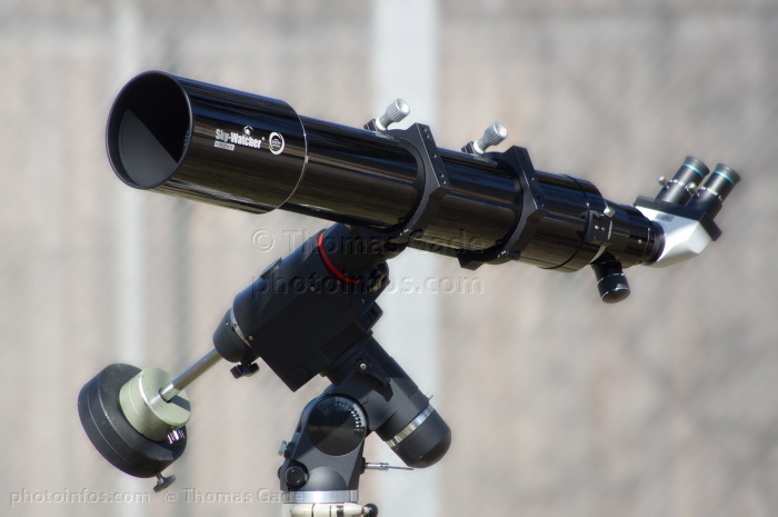 Skywatcher Equinox ED 120 auf parallaktischer Montierung HEQ5
2012. Berlin. Teleskop. Skywatcher Equinox ED 120. Astronomie. Apo Refraktor auf parallaktischer Montierung HEQ5 und Binokular
Schlüsselwörter: 2012;Astronomie;Binokular;Equinox;Fernrohr;HEQ5;Montierung;Optik;refractor;Refraktor;Sky-Watcher;Skywatcher;telescope;Teleskop