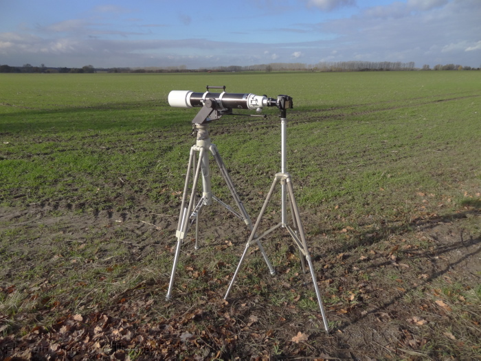 Skywatcher ED 120 Evostar Teleskop auf einer Oberwerk oder Helix Hercules Montierung und Linhof Stativ
Skywatcher ED 120 Evostar Teleskop auf einer Oberwerk oder Helix Hercules Montierung und Linhof Stativ
Schlüsselwörter: Astronomie;Fernrohr;Montierung;Optik;Refraktor;Sky-Watcher;Skywatcher;telescope;Teleskop