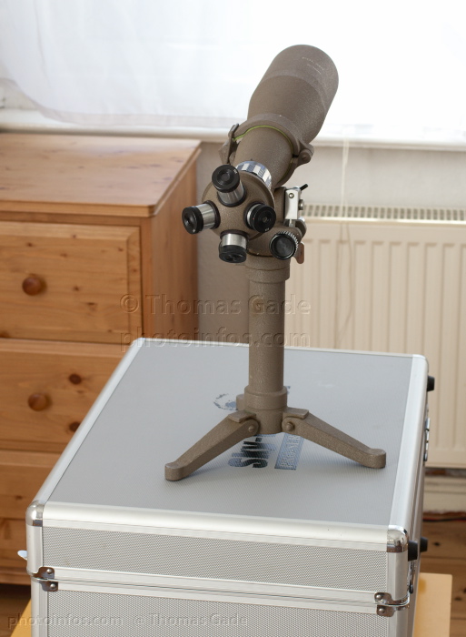 Unitron - Polaroid Spektiv Spotting Scope 80, azimutale Montierung , Tischstativ
2012. Unitron - Polaroid Spektiv Spotting Scope 80 auf azimutaler Montierung auf einem Tischstativ
Schlüsselwörter: 2012;Astronomie;azimutale Montierung;eyepiece turret;eyepieces;Fernrohr;Okulare;Okularrevolver;Optik;Polaroid;Spektiv;spotting scope;telescope;Teleskop;Tischstativ;Unitron