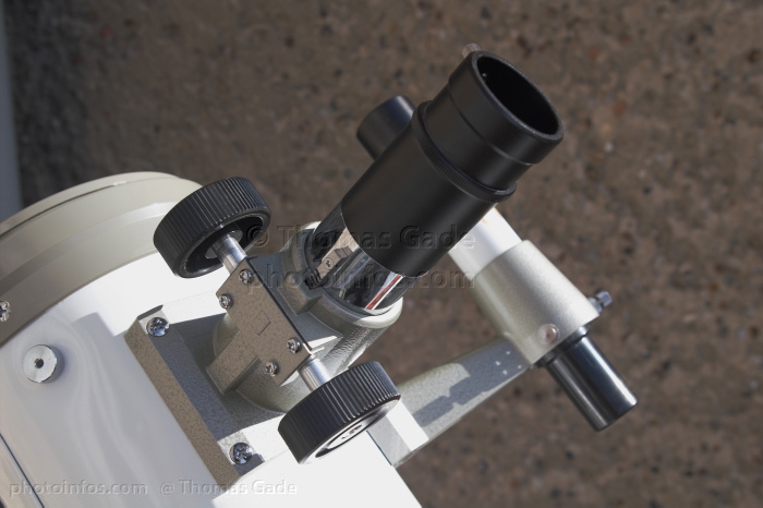 Vixen R114M Newton Teleskop
Vixen R114M Newton Teleskop mit einem Okular im Auszug
Schlüsselwörter: Astronomie;Fernrohr;Newton;Optik;R114M;telescope;Teleskop;Vixen